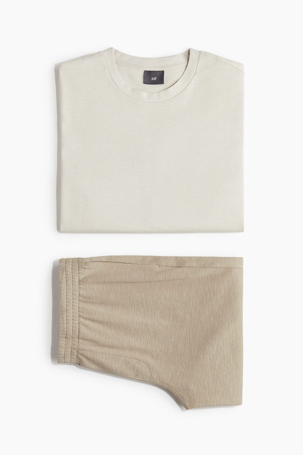 H&M Hellbeige/Beige