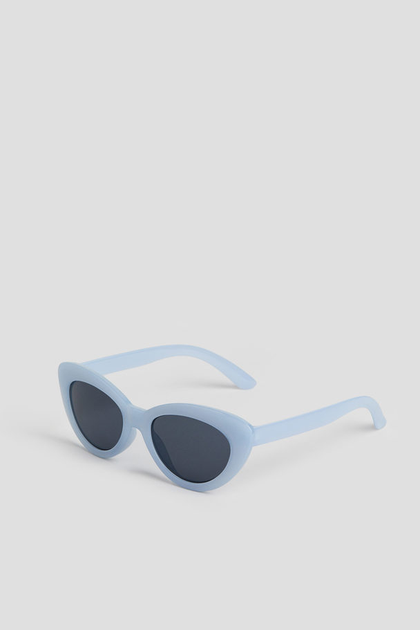 H&M Kattformade Solglasögon Ljusblå