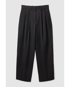 Pleated Wide-leg Trousers  Black