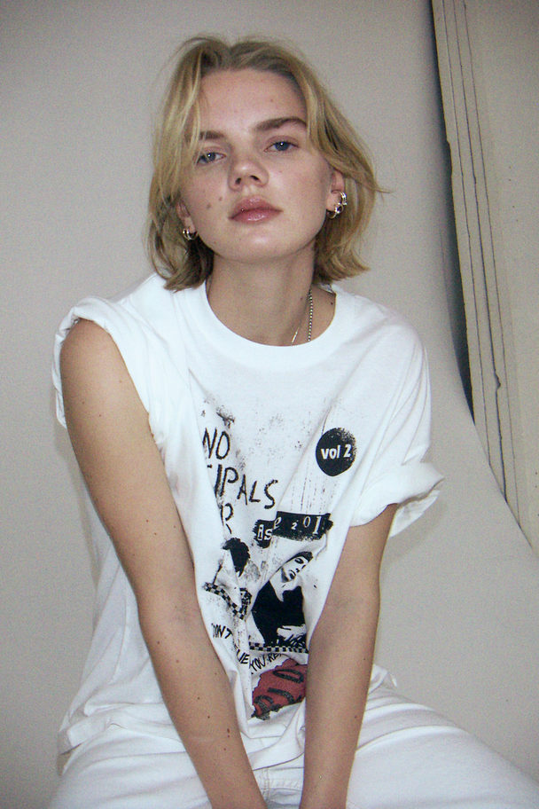 H&M Oversized T-Shirt mit Print Cremefarben/Blondie