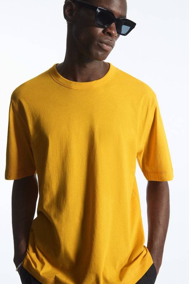 COS Relaxed-fit Lightweight T-shirt Yellow