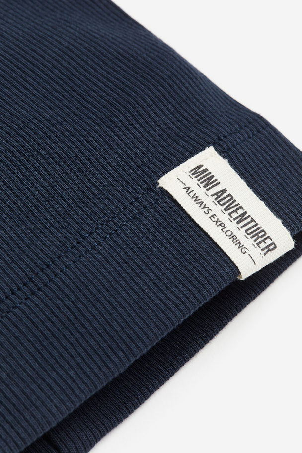 H&M Gerippte Beanie Dunkelblau