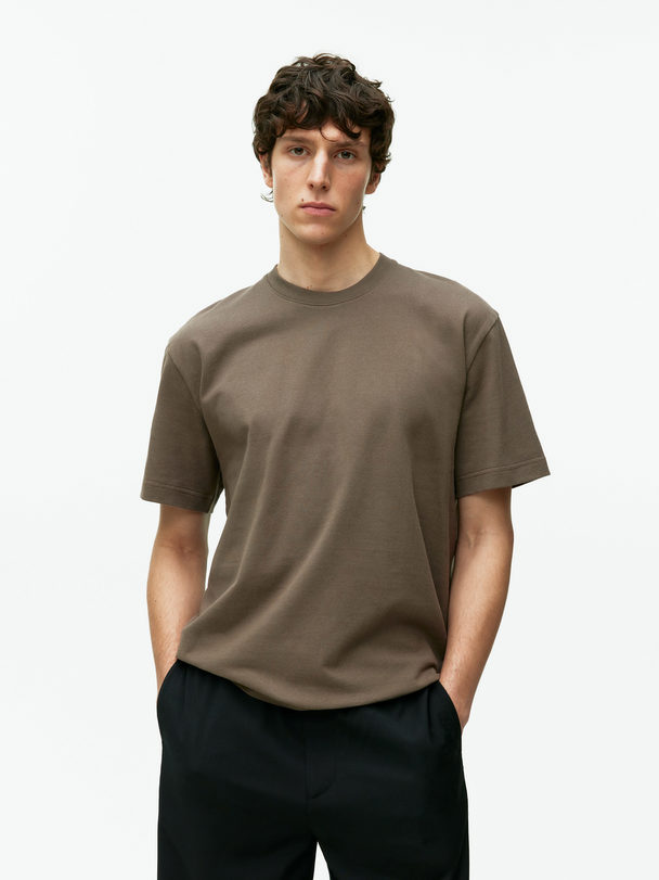 ARKET T-shirt Van Zware Kwaliteit Donkertaupe