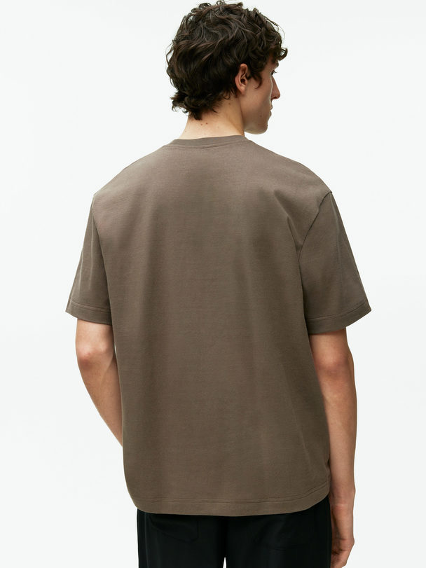 ARKET T-shirt Van Zware Kwaliteit Donkertaupe