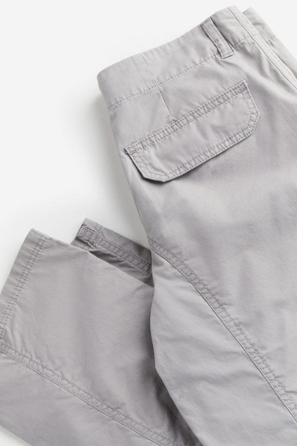 H&M Low-waisted Cargo Trousers Light Grey