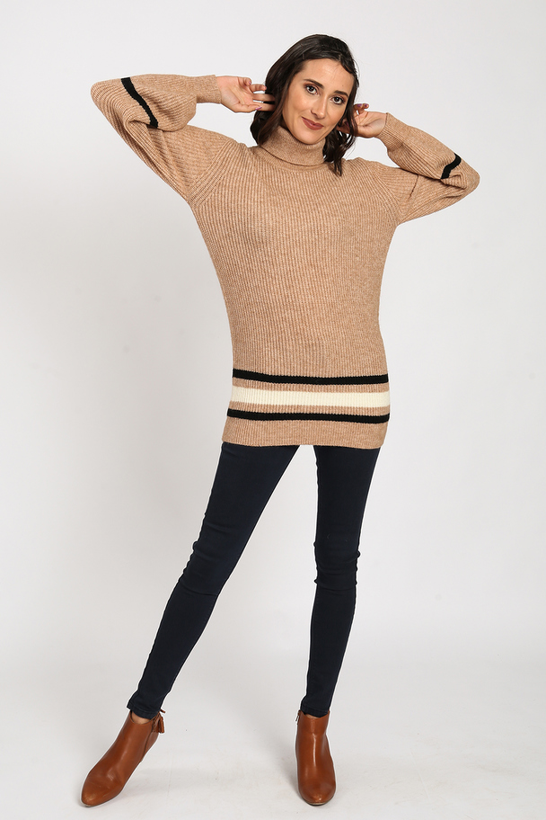 William de Faye Tricolor Turtleneck Sweater With Slightly Balloon Sleeves