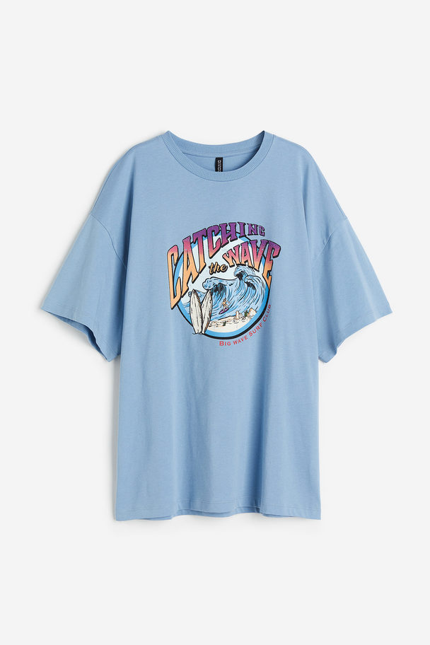 H&M Oversized T-shirt Med Trykk Lys Blå/surfer