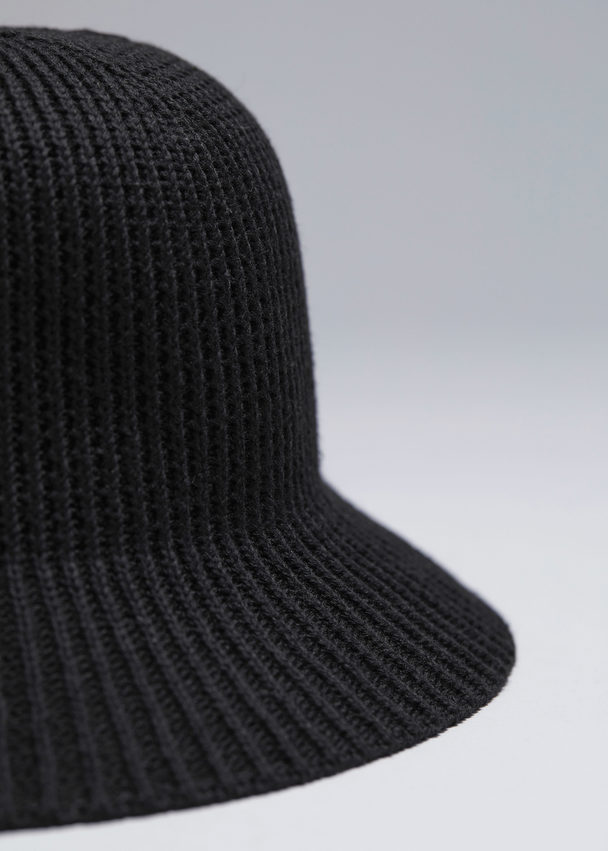 & Other Stories Rib Knitted Bucket Hat Black