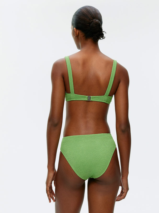 ARKET Crinkle-Bikini-Oberteil mit Bügeln Grün