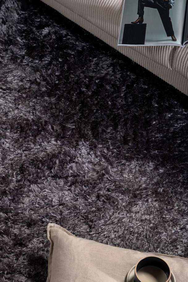 Venture Home Natta Carpet