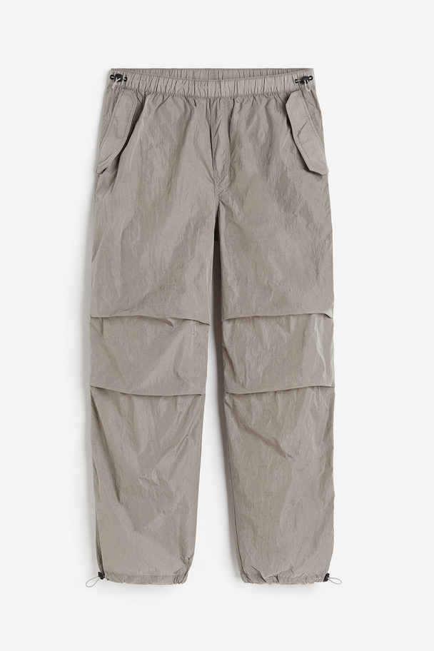 H&M Loose Fit Nylon Parachute Trousers Grey