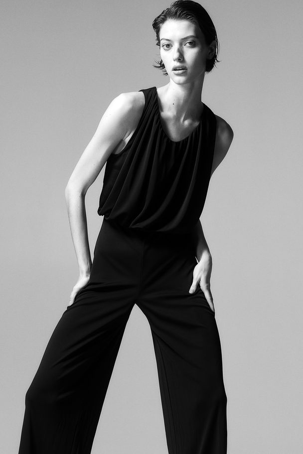H&M Sleeveless Jumpsuit Black
