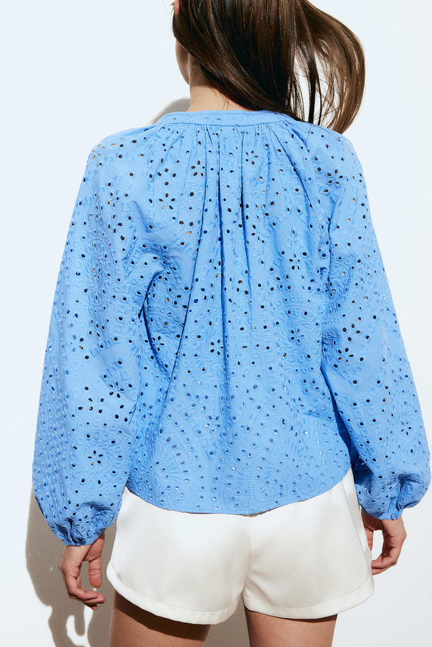 H&M Bluse mit Broderie Anglaise Blau