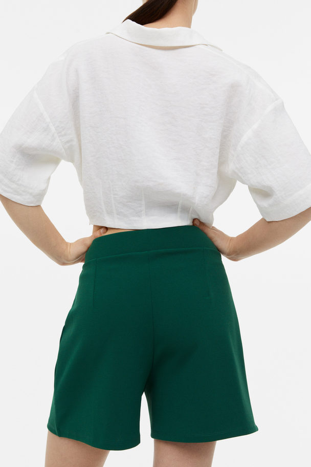 H&M Shorts mit Bundfalten Dunkelgrün
