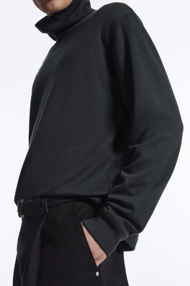 COS Turtleneck Sweatshirt Washed Black