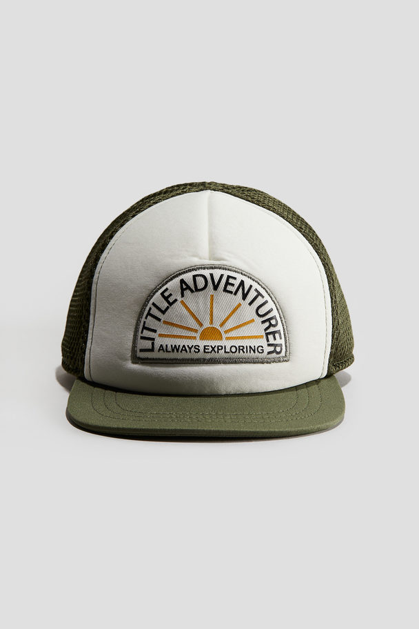 H&M Appliquéd Cap Khaki Green/little Adventurer