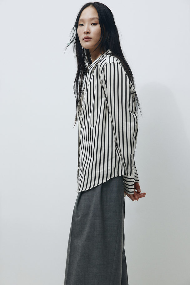 H&M Bomullsskjorte Cream/sort Stripet