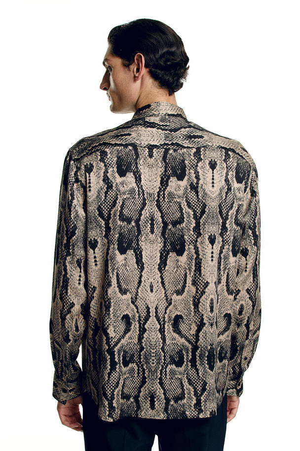 H&M Regular Fit Patterned Lyocell Shirt Black/snakeskin-patterned