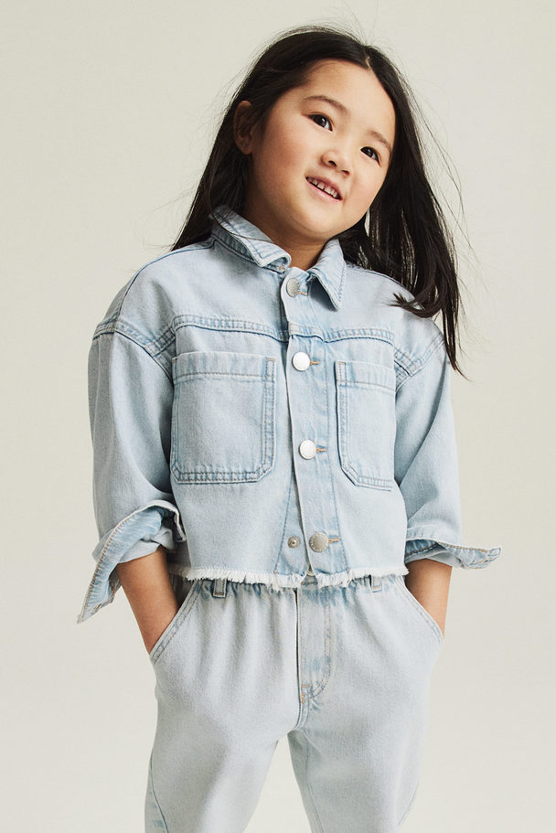 H&M Denimjakke Med Frynsete Kanter Lys Denimblå