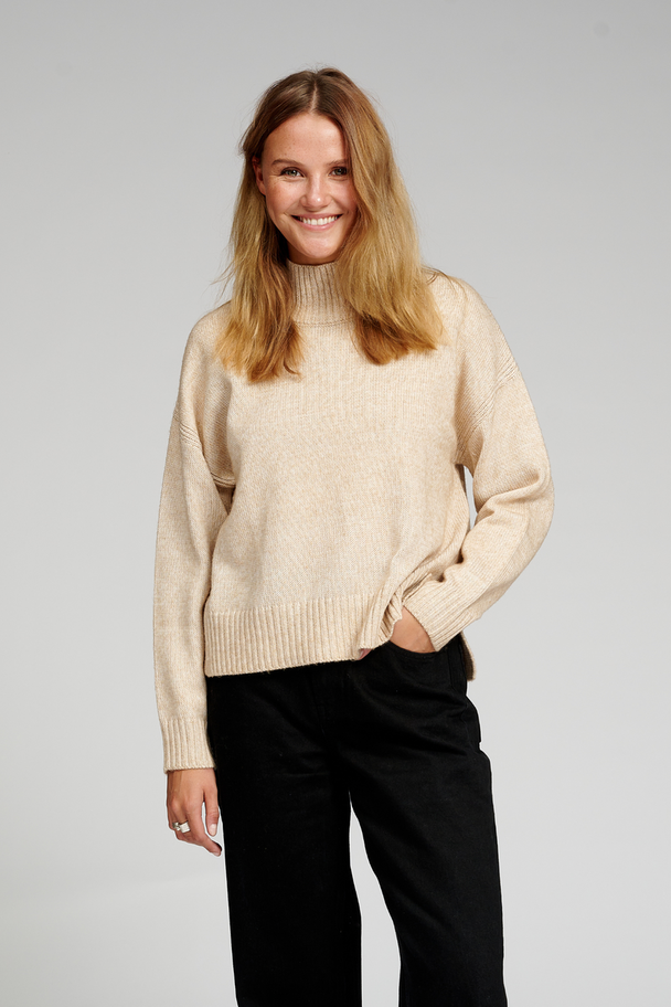 TeeShoppen Übergroßer Strickpullover mit Rollkragen