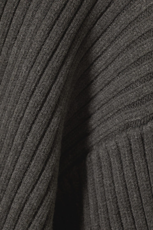 Weekday Dion Skulpturel Sweater Mørk Gråbrun