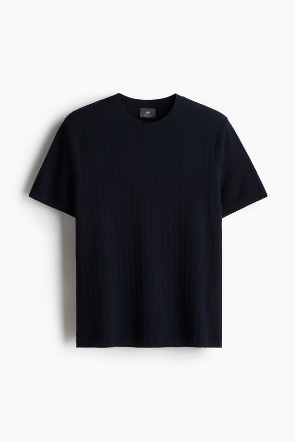 H&M T-Shirt aus Strukturstrick in Regular Fit Marineblau