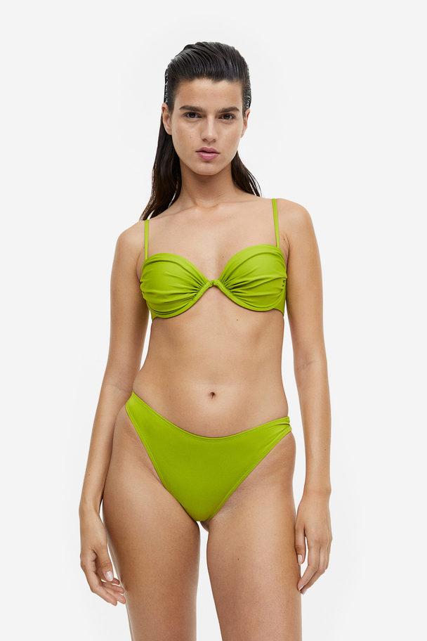 H&M Wattiertes Bikinitop Limegrün