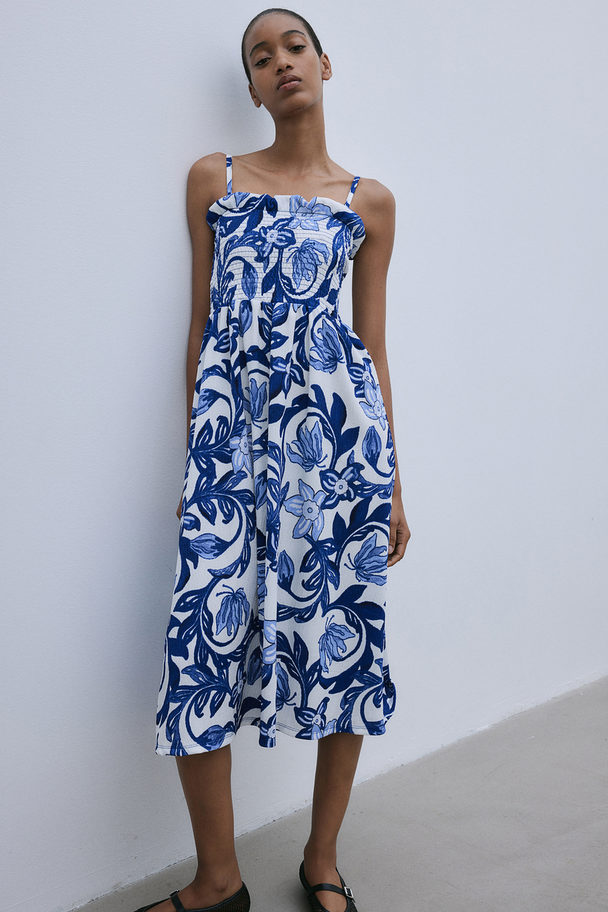 H&M Smocked-bodice Dress White/blue Floral