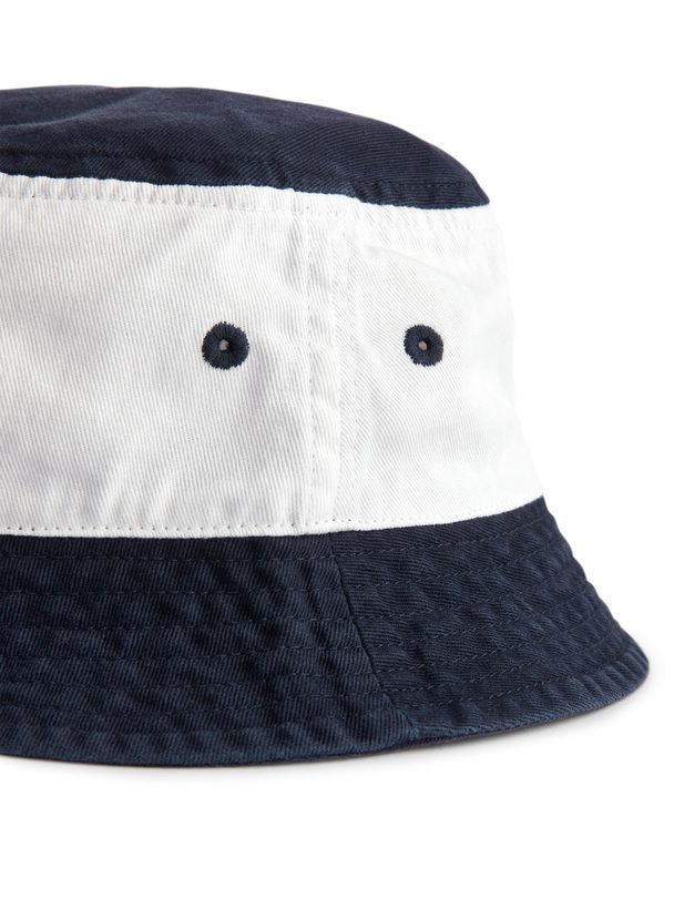 ARKET Bucket Hat Met Blokkleuren Donkerblauw/wit