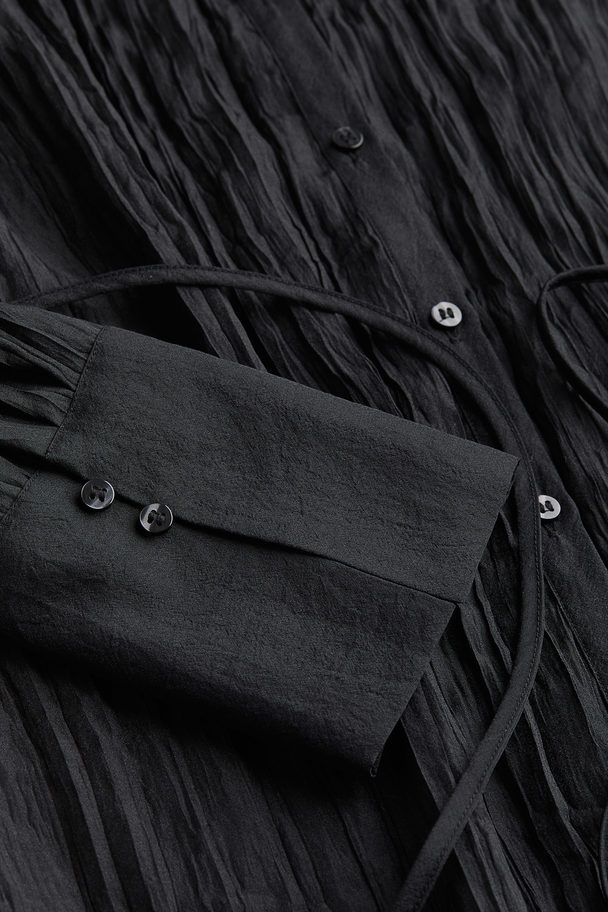 H&M Tie-belt Shirt Dress Black