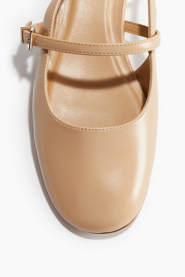 H&M Pumps mit Knöchelriemen Beige