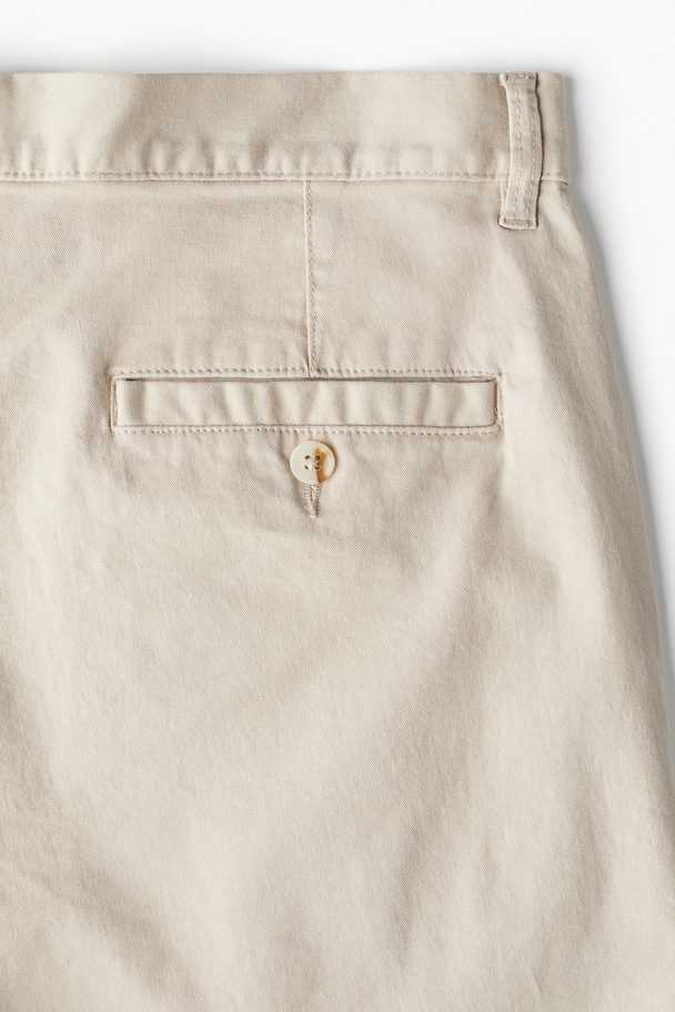 H&M Chino-Shorts in Loose Fit Beige