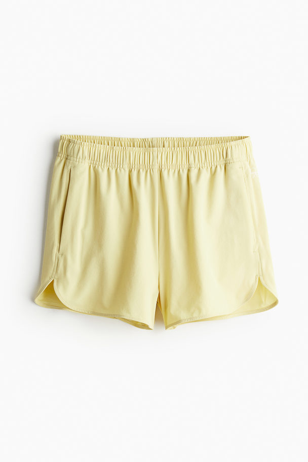 H&M Drymove™ Træningsshorts Gul