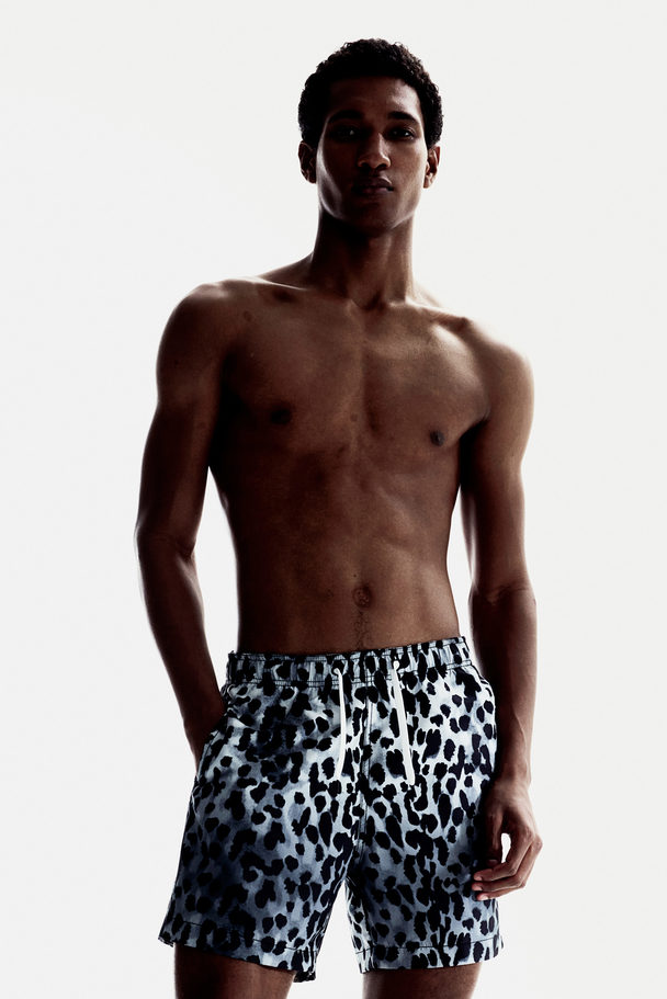 H&M Patterned Swim Shorts Blue/leopard Print