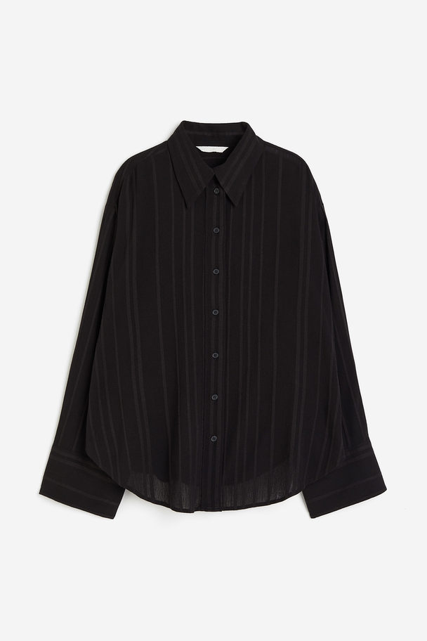 H&M Oversized, Krinklet Skjorte Sort/stripet