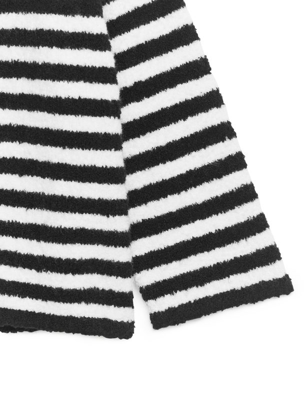 ARKET Vamset Kvadratisk Sweater Sort/hvid