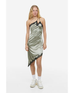 One Shoulder-kjole I Satin Lys Kakigrøn