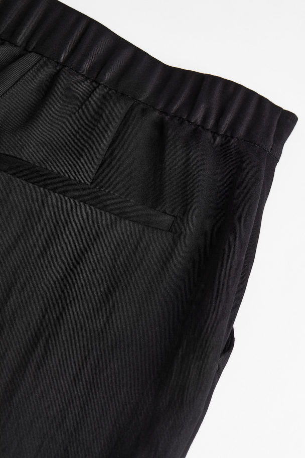 H&M Flared Viscose Trousers Black