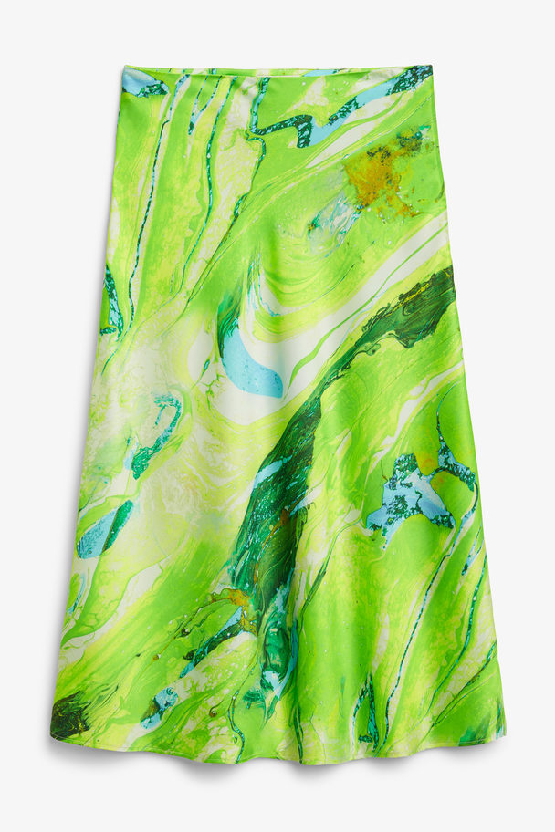 Monki Leuchtend grüner Midirock aus Satin mit Print