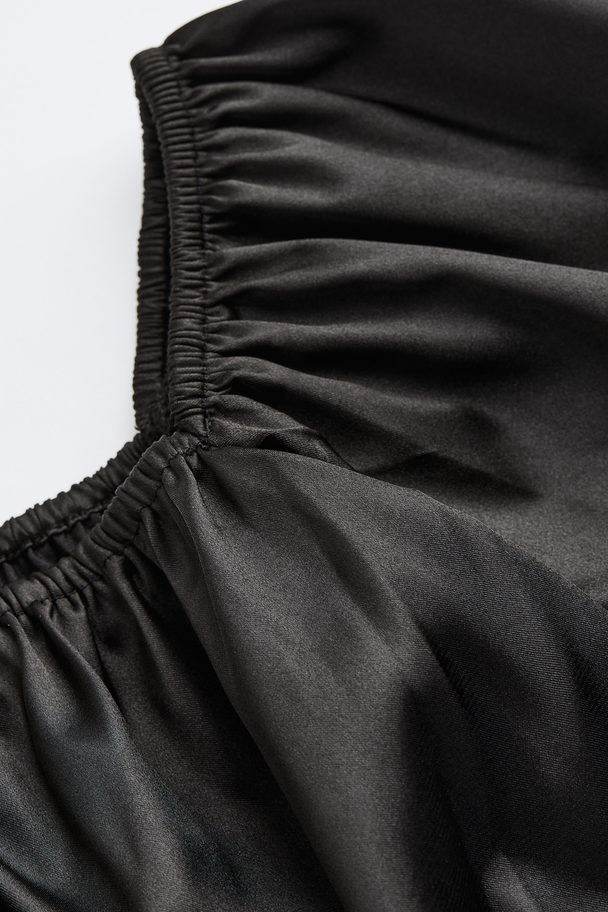 H&M H&M+ Off-Shoulder-Kleid aus Satin Schwarz