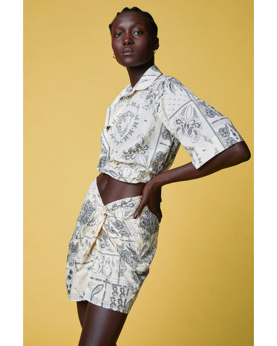 H&M Draped Skirt Cream/paisley-patterned