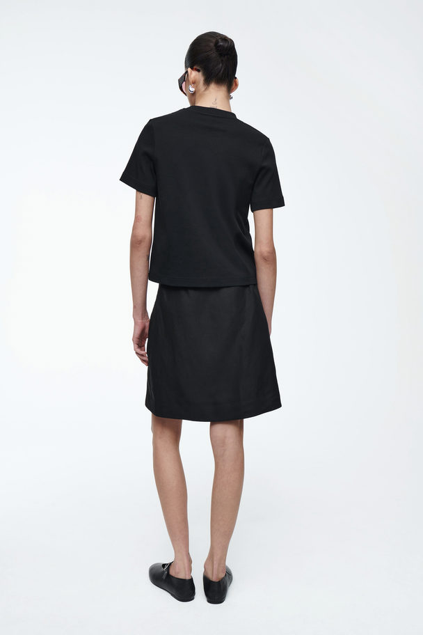 COS Front-pleat Mini Skirt Black