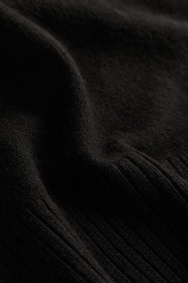 H&M Oversized Polo-neck Jumper Black