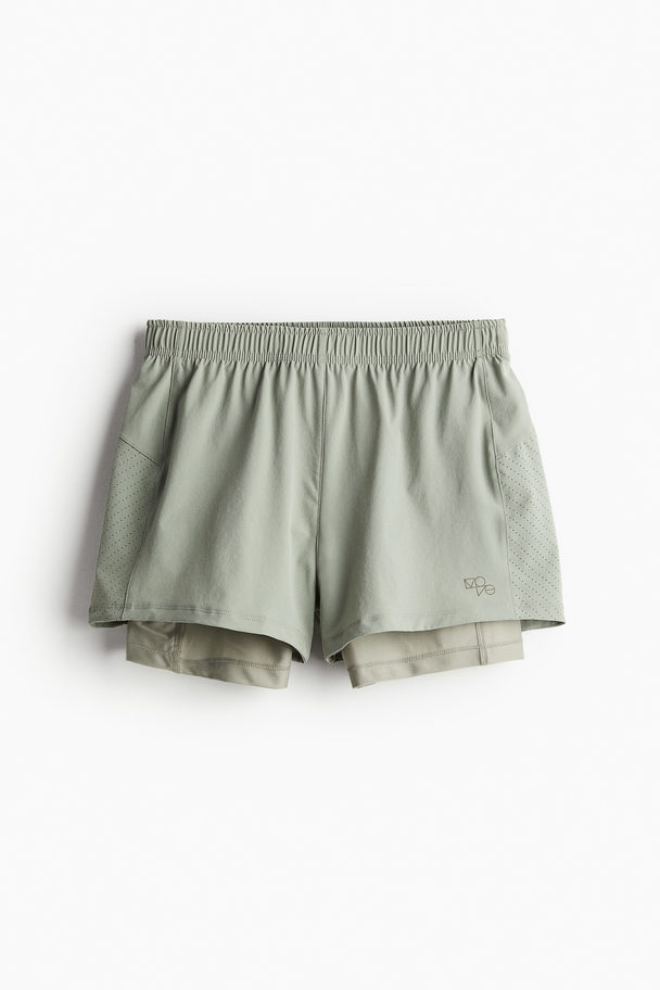 H&M DryMove™ Zweilagige Laufshorts Helles Khakigrün