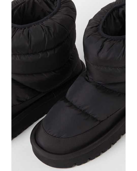H&M Padded Boots Black