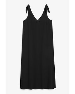 Halfhoge Taille-jurk Met V-hals En Bloemenprint Zwart