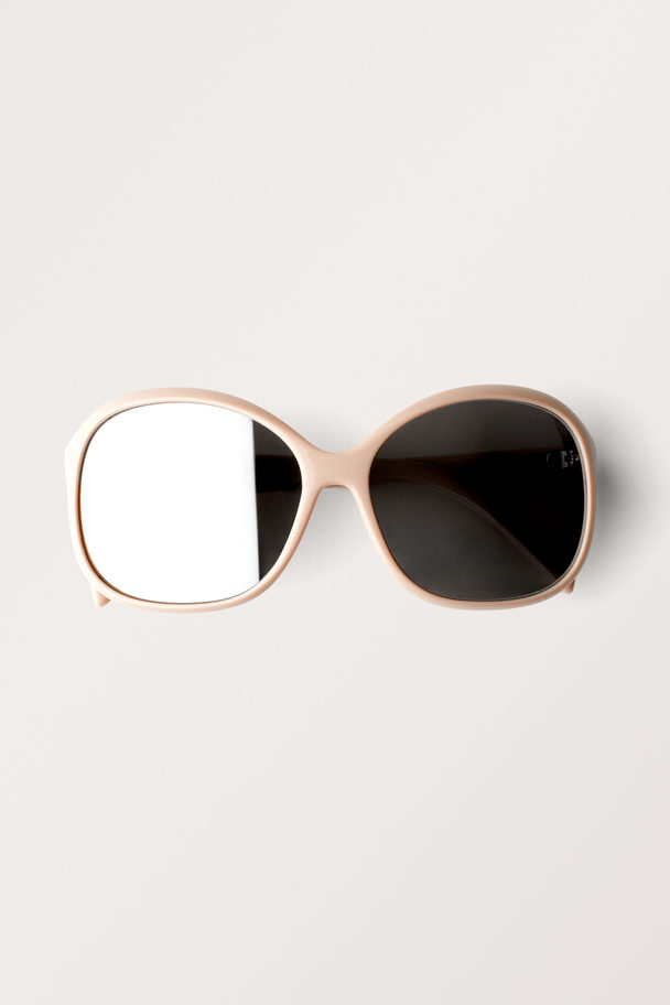 Monki Large Oval Sunglasses Light Dusty Beige