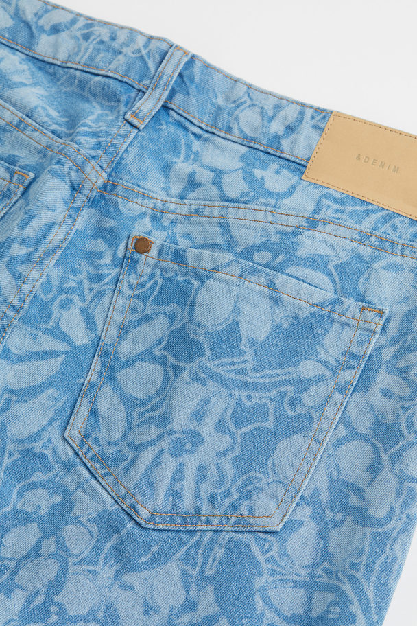 H&M H&M+ 90s Flare Low Jeans Blau/Geblümt