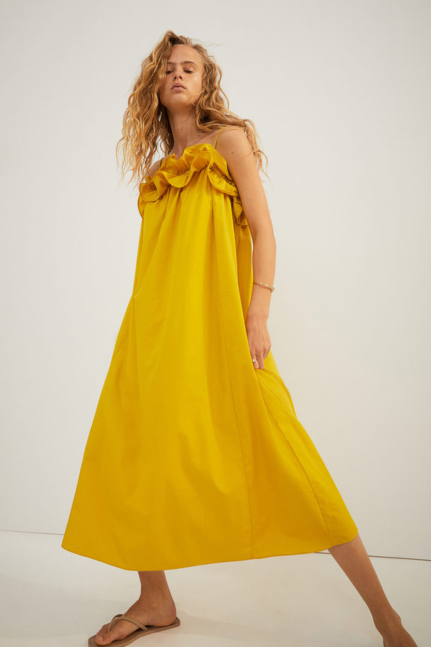 H&M Flounce-trimmed Dress Yellow