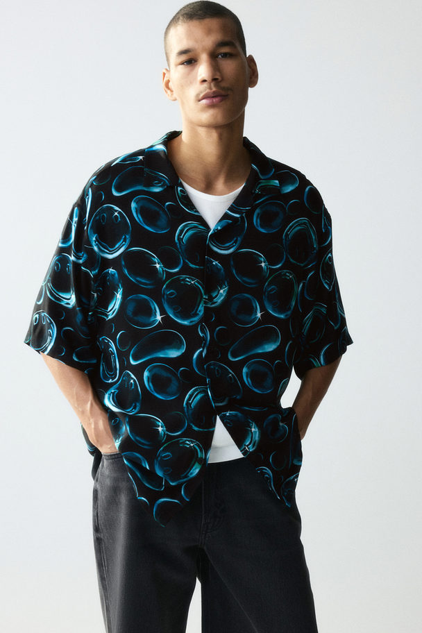 H&M Relaxed Fit Printed Resort Shirt Black/smiley® Originals